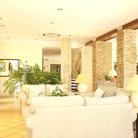 Jardim Ξενοδοχείο 3*